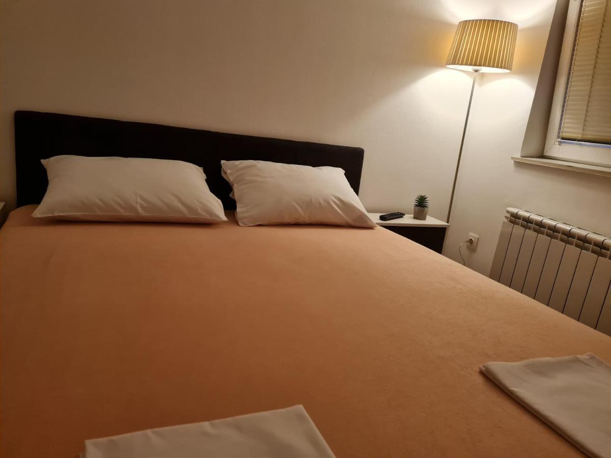 וראנג'ה Apartman Veselinovic Free Parking מראה חיצוני תמונה